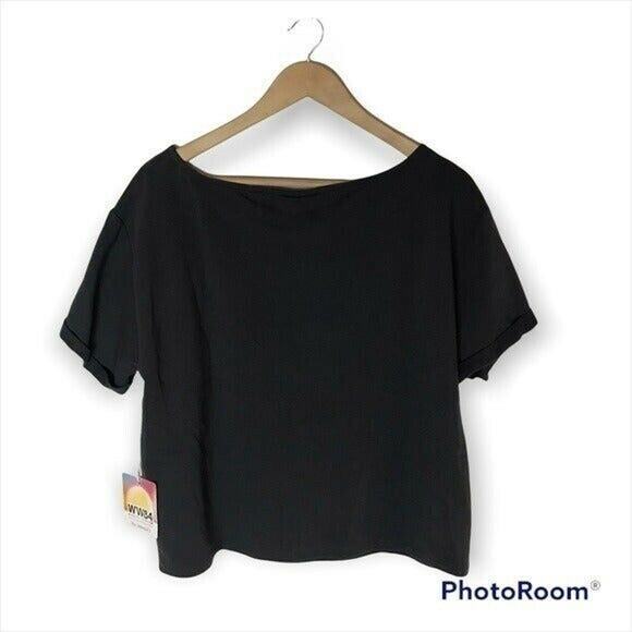 Her Universe Wonder Woman WW84 NWT Women's Junior Small Cropped Lounge Top - Picture 2 of 11